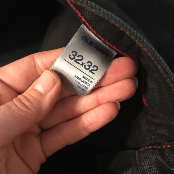 SALE! Old Navy Men’s Straight Leg Jeans - Picture 3 of 4